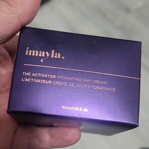 The Activator Hydrating Day Cream - Purple